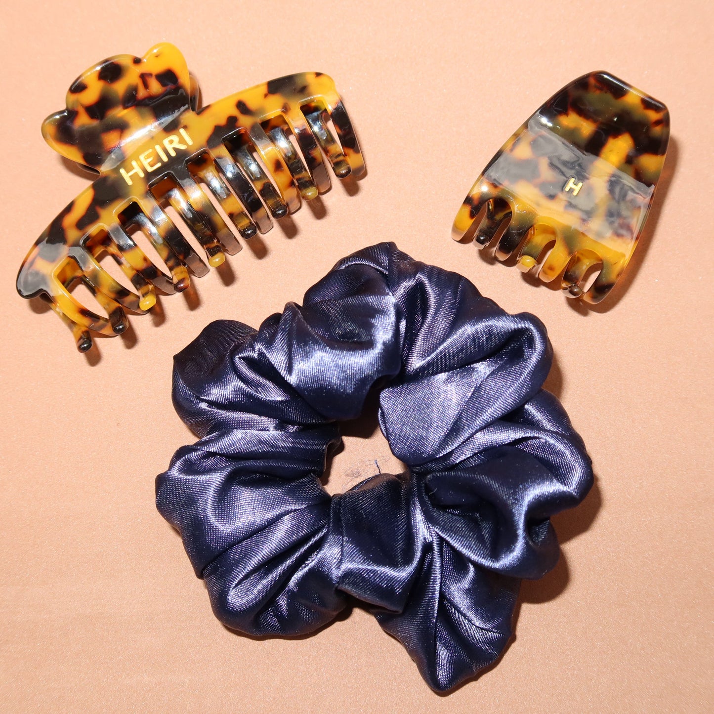 Lacivert Saten Kumas Toka