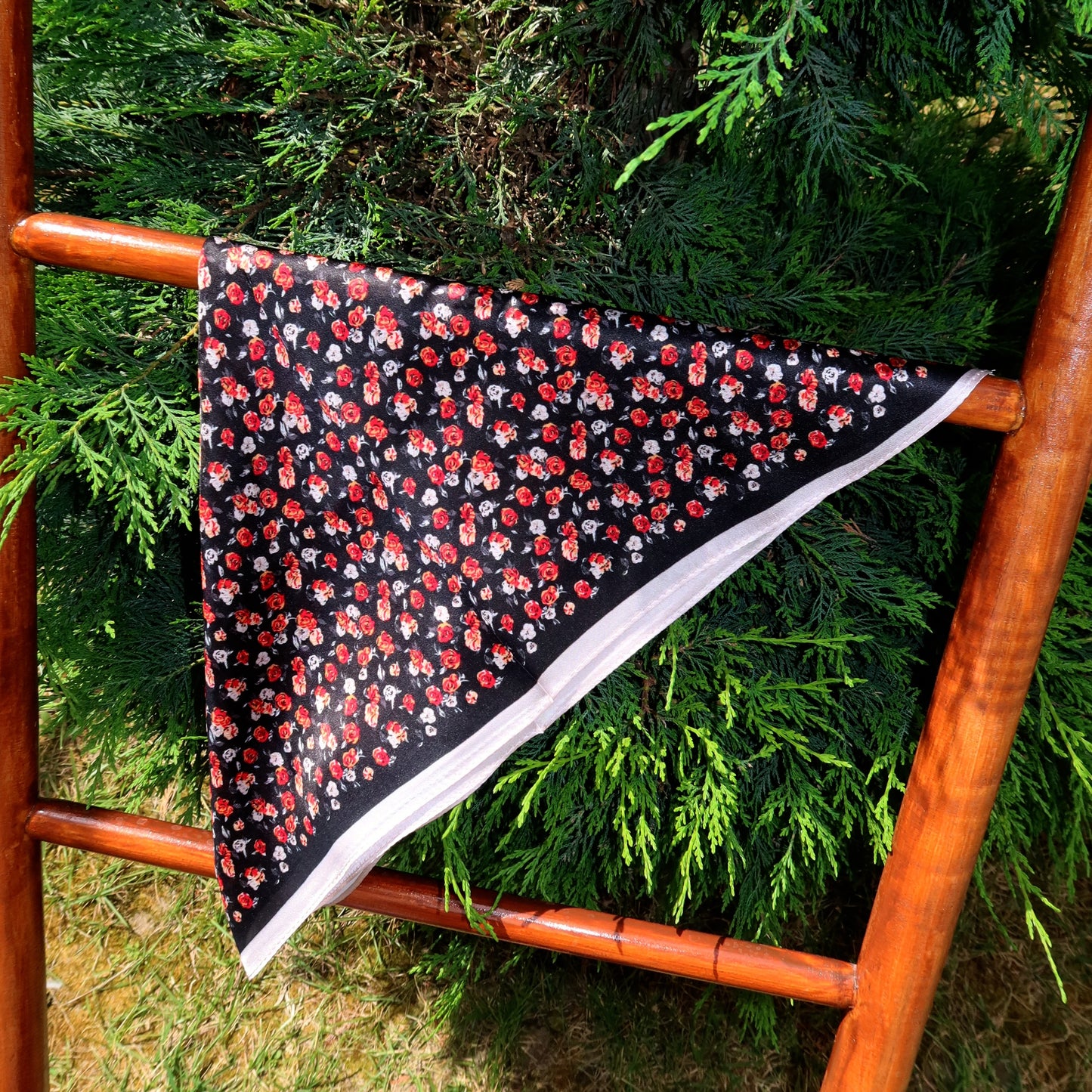Ipek Bandana 52 x 52 cm
