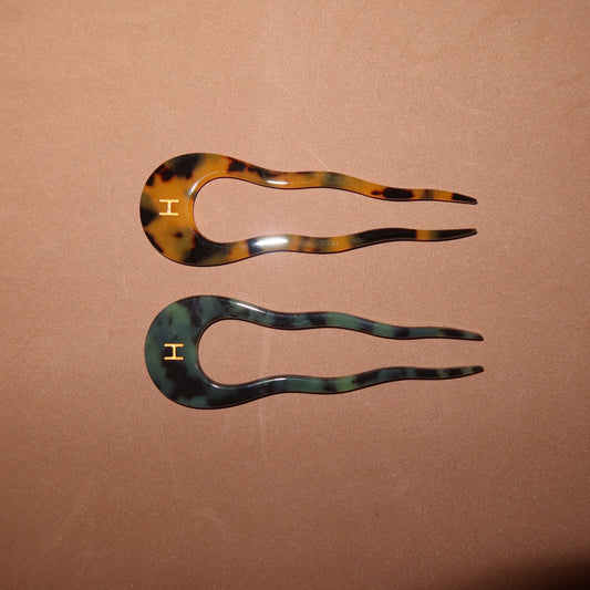 Fransiz Pin Siyah Sari